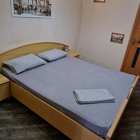 Марка Вовчка 40 Lviv Exterior photo